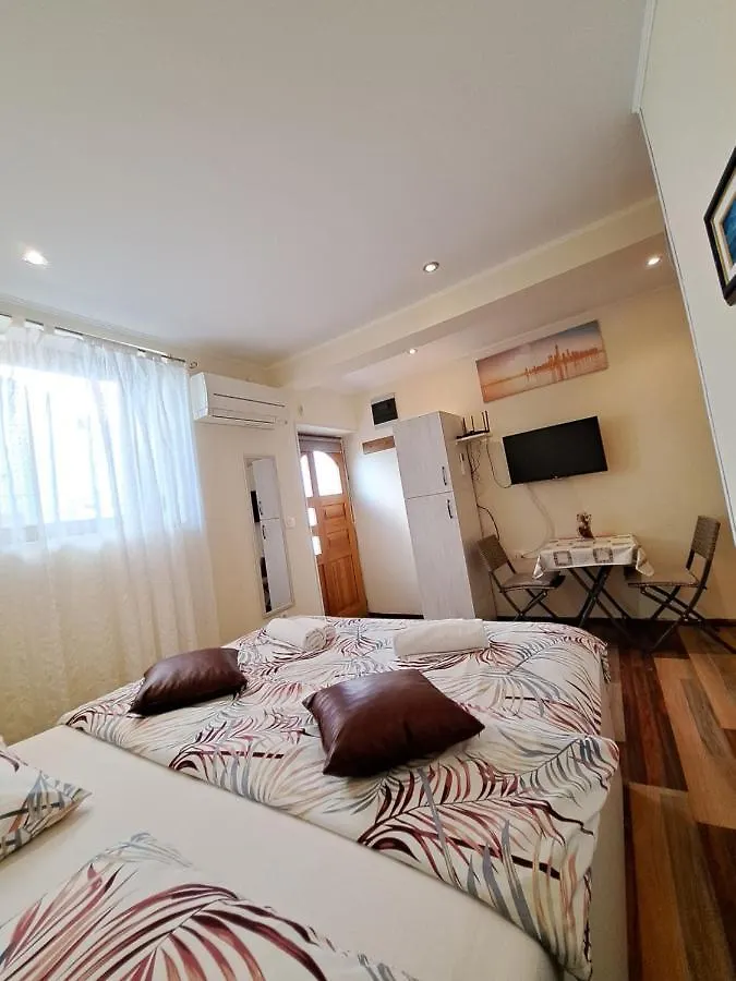 Meressa Nina&Leo Studio Apartments Novigrad Istria Croazia