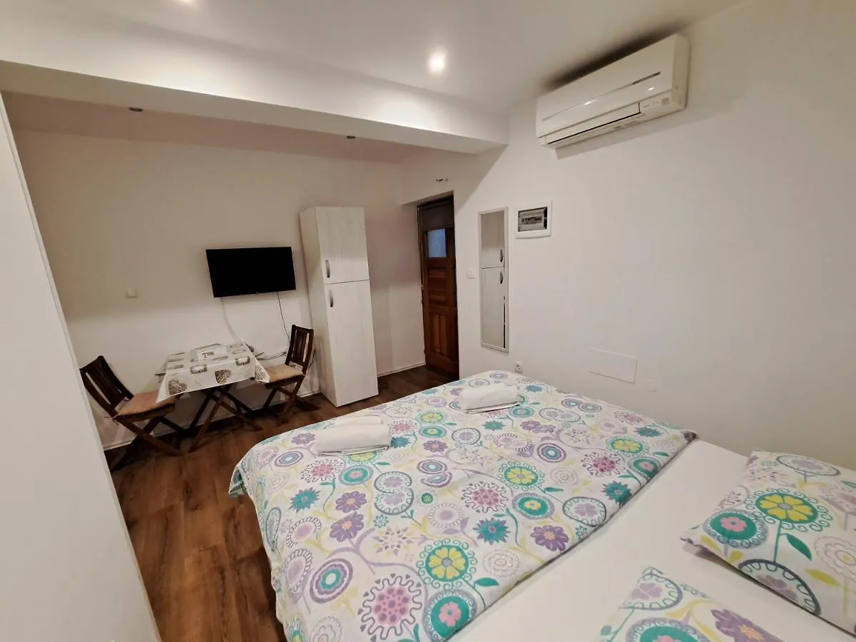 Meressa Nina&Leo Studio Apartments Novigrad Istria Croazia