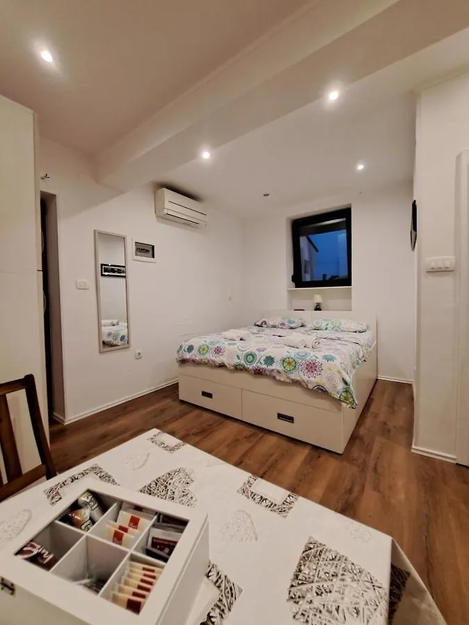Meressa Nina&Leo Studio Apartments Novigrad Istria Croazia