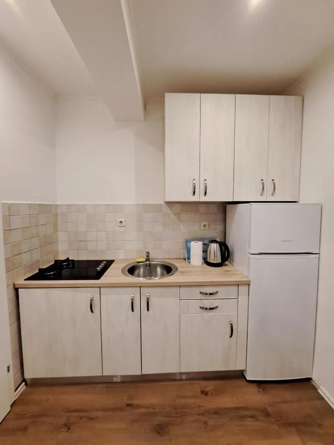 Meressa Nina&Leo Studio Apartments Novigrad  Croatia